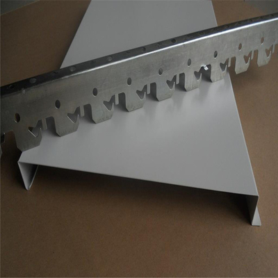 le plafond en aluminium H acoustique en métal de 200mm a formé les panneaux de plafond linéaires