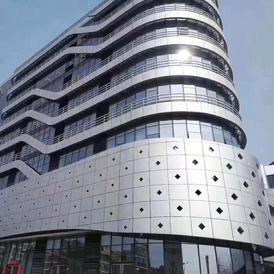 La façade en aluminium solide de PVDF lambrisse la poudre de polyester a enduit 2000x4000mm