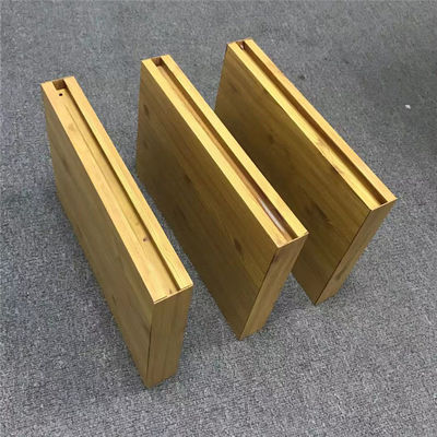 Plafond métallique en aluminium à grain de bois plafond de baffle en boîte extrudée