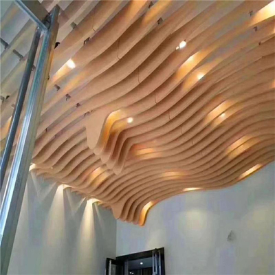 Conception décorative épaisse en aluminium de plafond de la conception 1mm-4mm de plafond en métal de cloison de vague