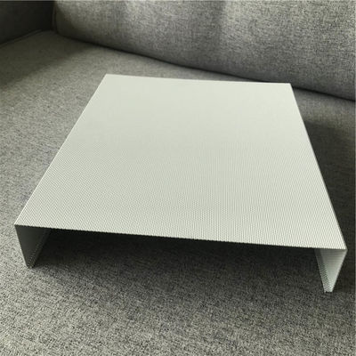 Plafond métallique en aluminium 50x150 Micro-perforation Ultra U Baffle