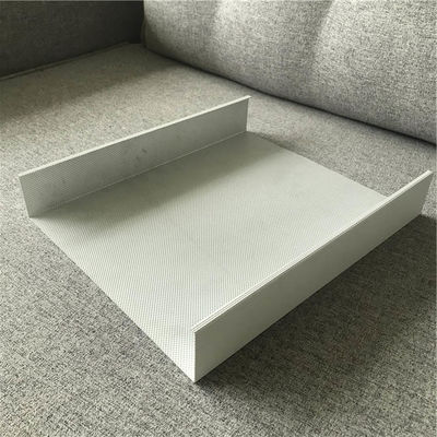 Plafond métallique en aluminium 50x150 Micro-perforation Ultra U Baffle