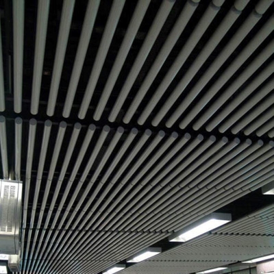 Épaisseur franche en aluminium du panneau de plafond en métal de cloison tubulaire 0.7mm