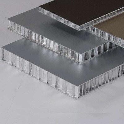 Épaisseur 1500x2000mm en aluminium imperméable du panneau 0.7mm de nid d'abeilles