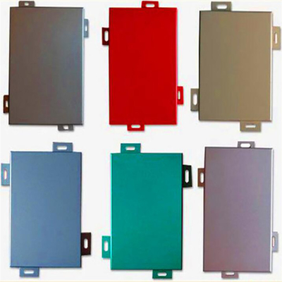 ISO9001 couleur personnalisable ondulée en aluminium du panneau 1500X5000mm