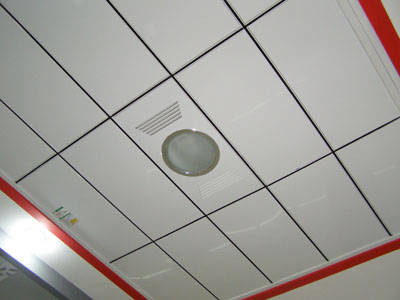 Crochet sur le plafond en aluminium 1.5mm en métal profondément pour la station de métro