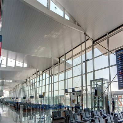 Plafond en aluminium en métal de bande de la preuve S de vent pour le terminal d'aéroport