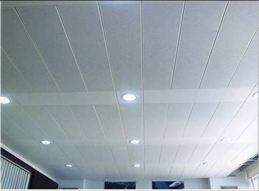 Accessoires pour faux plafonds - Crochets finis au moulinet pour barres de plafond suspendu de type J