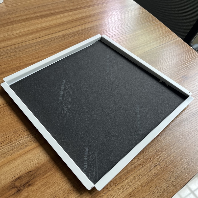 Aluminum Lay In Metal Ceiling Design ISO9001 Square Tiles 0.7mm with sound proof ceiling