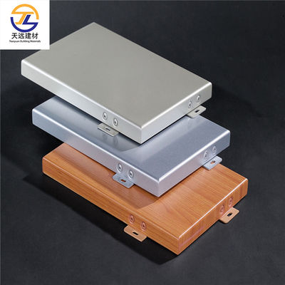 Pvdf revêtement Armoire en aluminium extérieur revêtement murale métallique 2,0 mm 2,5 mm 3,0 mm